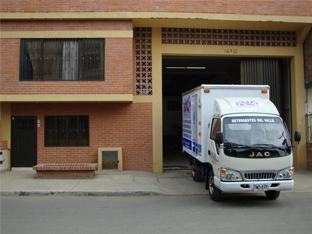 Extrusora